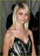 Taylor Momsen : taylor_momsen_1211509423.jpg