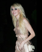 Taylor Momsen : taylor_momsen_1253131701.jpg