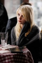 Taylor Momsen : taylor_momsen_1271441498.jpg