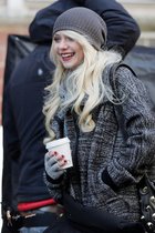 Taylor Momsen : taylor_momsen_1279397193.jpg