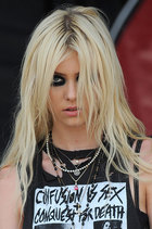 Taylor Momsen : taylor_momsen_1280511116.jpg