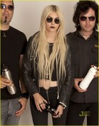 Taylor Momsen : taylor_momsen_1283987716.jpg