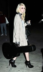 Taylor Momsen : taylor_momsen_1294291964.jpg