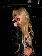 Taylor Momsen : taylor_momsen_1297726618.jpg