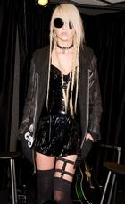 Taylor Momsen : taylor_momsen_1299433068.jpg