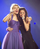 Taylor Swift : taylor-swift-1322094075.jpg