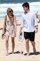 Taylor Swift : taylor-swift-1373573739.jpg