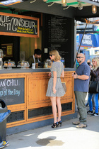 Taylor Swift : taylor-swift-1408039689.jpg