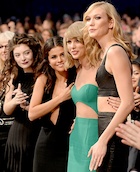 Taylor Swift : taylor-swift-1456954691.jpg