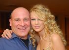 Taylor Swift : taylor_swift_1207411850.jpg