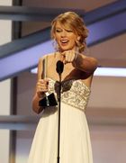 Taylor Swift : taylor_swift_1211242650.jpg