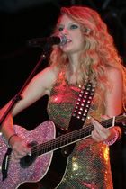 Taylor Swift : taylor_swift_1224129094.jpg