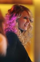 Taylor Swift : taylor_swift_1226432276.jpg