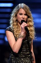 Taylor Swift : taylor_swift_1228657533.jpg