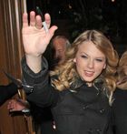 Taylor Swift : taylor_swift_1237164777.jpg