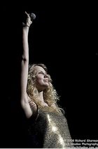 Taylor Swift : taylor_swift_1240187263.jpg