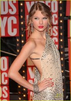 Taylor Swift : taylor_swift_1253128209.jpg