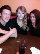 Taylor Swift : taylor_swift_1264878431.jpg