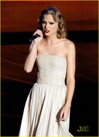 Taylor Swift : taylor_swift_1284505298.jpg