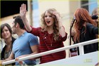 Taylor Swift : taylor_swift_1288449550.jpg