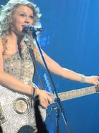 Taylor Swift : taylor_swift_1298413807.jpg