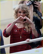 Taylor Swift : taylor_swift_1305395294.jpg