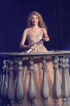 Taylor Swift : taylor_swift_1311612659.jpg