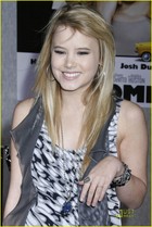 Taylor Spreitler : taylorspreitler_1283222581.jpg