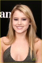 Taylor Spreitler : taylorspreitler_1283222601.jpg