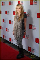 Taylor Spreitler : taylorspreitler_1283222818.jpg