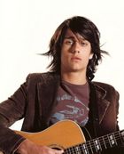 Teddy Geiger : TI4U_u1145545344.jpg