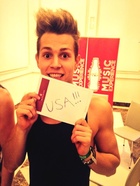 The Vamps : the-vamps-1414256645.jpg