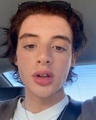 Thomas Barbusca : thomas-barbusca-1598217122.jpg