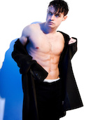 Thomas Doherty : thomas-doherty-1516673964.jpg