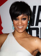 Tia Mowry : tia-mowry-1361565133.jpg