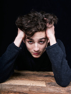 Timothee Chalamet : timothee-chalamet-1514009175.jpg