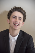 Timothee Chalamet : timothee-chalamet-1537117491.jpg