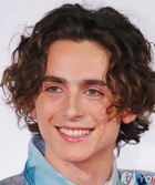 Timothee Chalamet : timothee-chalamet-1589837142.jpg