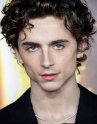 Timothee Chalamet : timothee-chalamet-1635010247.jpg