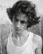 Timothee Chalamet : timothee-chalamet-1642065599.jpg