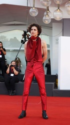 Timothee Chalamet : timothee-chalamet-1662308538.jpg