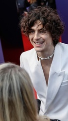 Timothee Chalamet : timothee-chalamet-1665254014.jpg