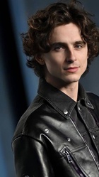 Timothee Chalamet : timothee-chalamet-1670781227.jpg