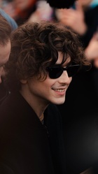 Timothee Chalamet : timothee-chalamet-1674340048.jpg