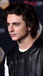 Timothee Chalamet : timothee-chalamet-1682528595.jpg