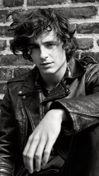 Timothee Chalamet : timothee-chalamet-1684174629.jpg