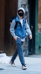 Timothee Chalamet : timothee-chalamet-1690569421.jpg