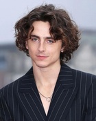 Timothee Chalamet : timothee-chalamet-1701184088.jpg