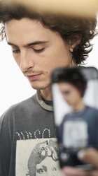 Timothee Chalamet : timothee-chalamet-1701230909.jpg