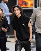 Timothee Chalamet : timothee-chalamet-1706888927.jpg